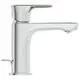Waschtischarmatur aus Chrom von Ideal Standard mit einem schlanken Design. Sie verfügt über einen Hebel zum Regulieren der Wasserzufuhr und einen Auslauf für den Wasserfluss.